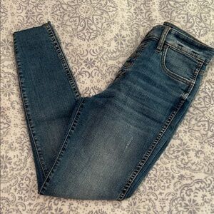 Kut from the Kloth Dark Blue Skinny Jeans